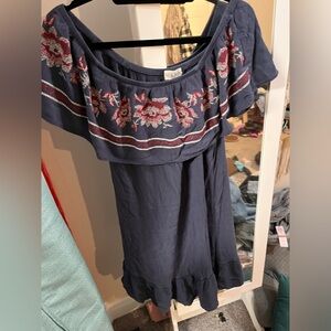 Knox Rose off the shoulder embroidered dress